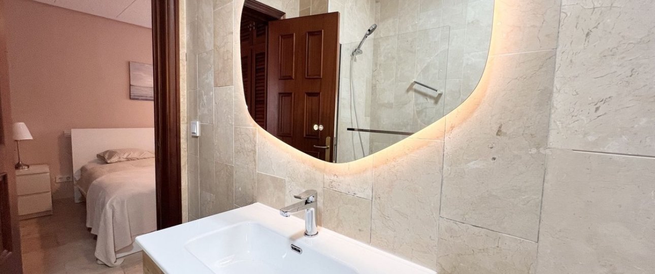 Rynek wtórny - apartment - Marbella - Nueva Andalucía