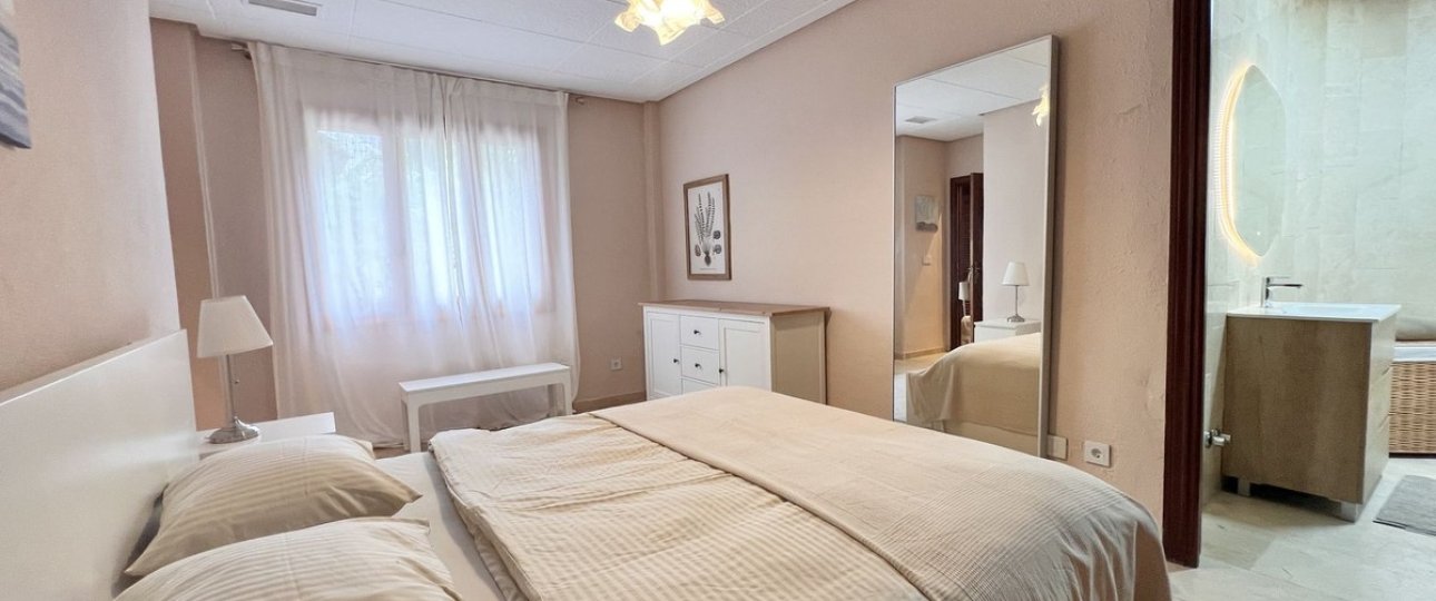Rynek wtórny - apartment - Marbella - Nueva Andalucía