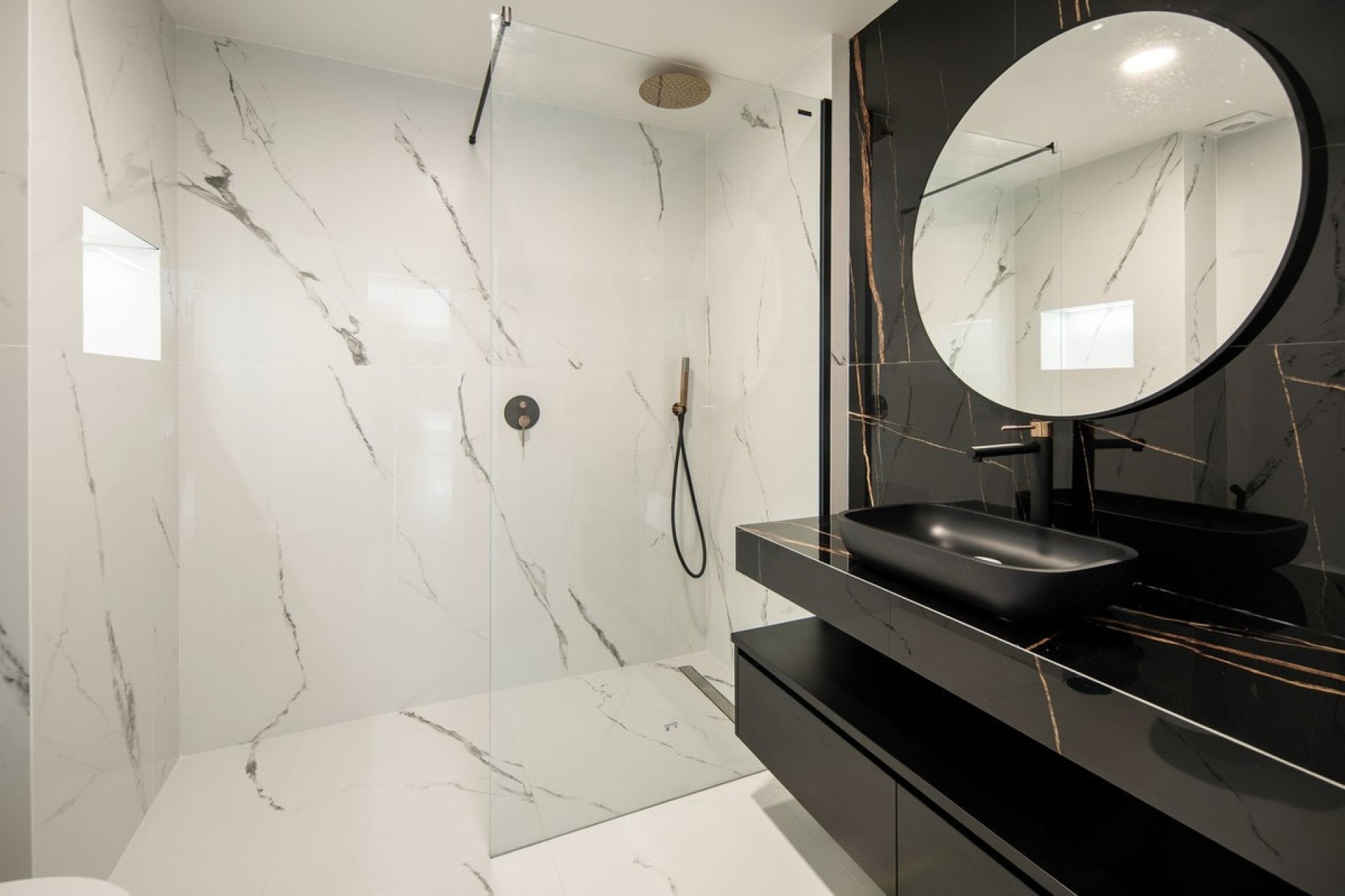 Rynek wtórny - apartment - Marbella - Nueva Andalucía