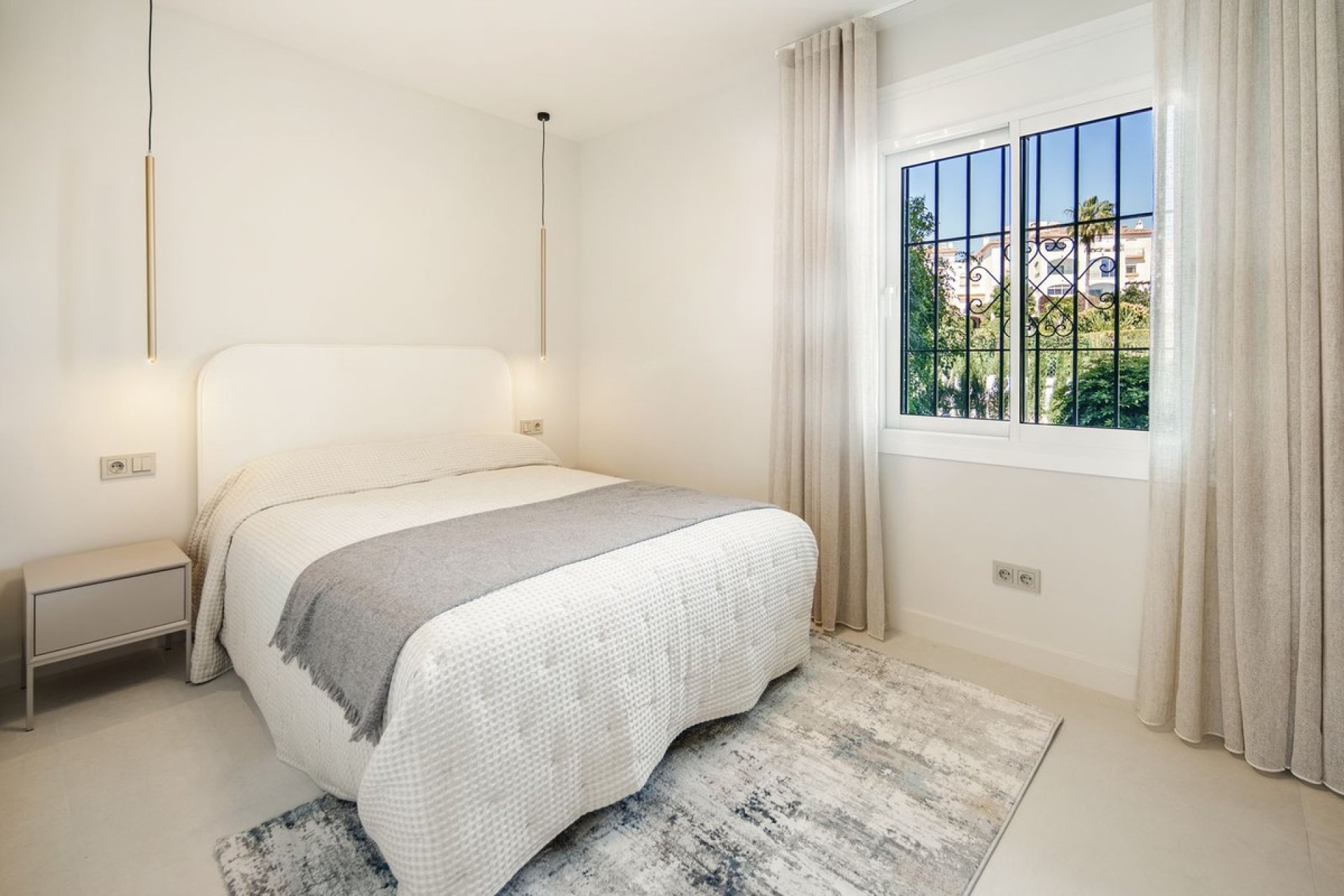 Rynek wtórny - apartment - Marbella - Nueva Andalucía