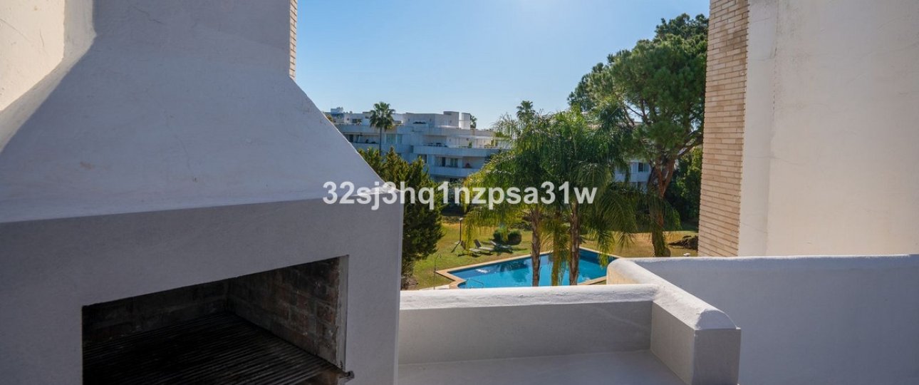 Rynek wtórny - apartment - Marbella - Nueva Andalucía