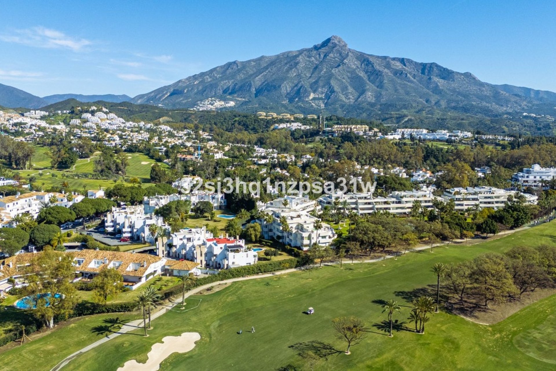 Rynek wtórny - apartment - Marbella - Nueva Andalucía