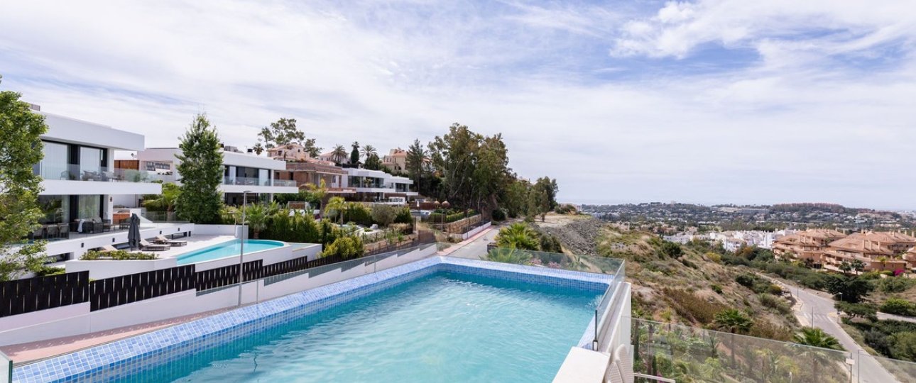 Rynek wtórny - apartment - Marbella - Nueva Andalucía