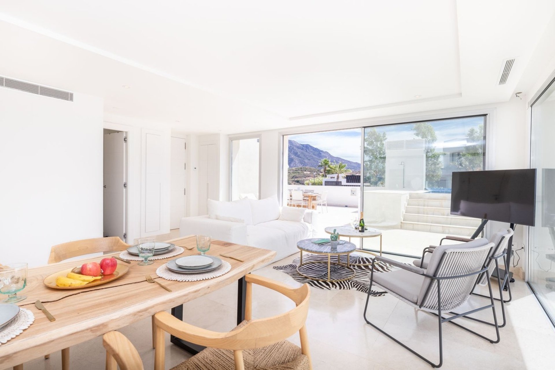 Rynek wtórny - apartment - Marbella - Nueva Andalucía