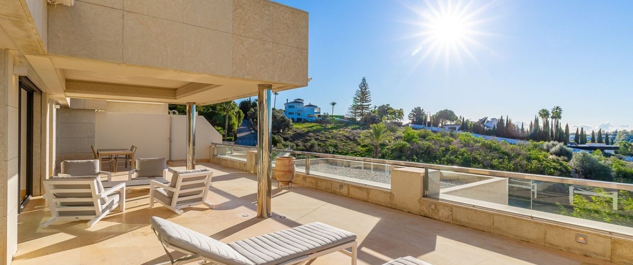 Rynek wtórny - apartment - Marbella - Nueva Andalucía