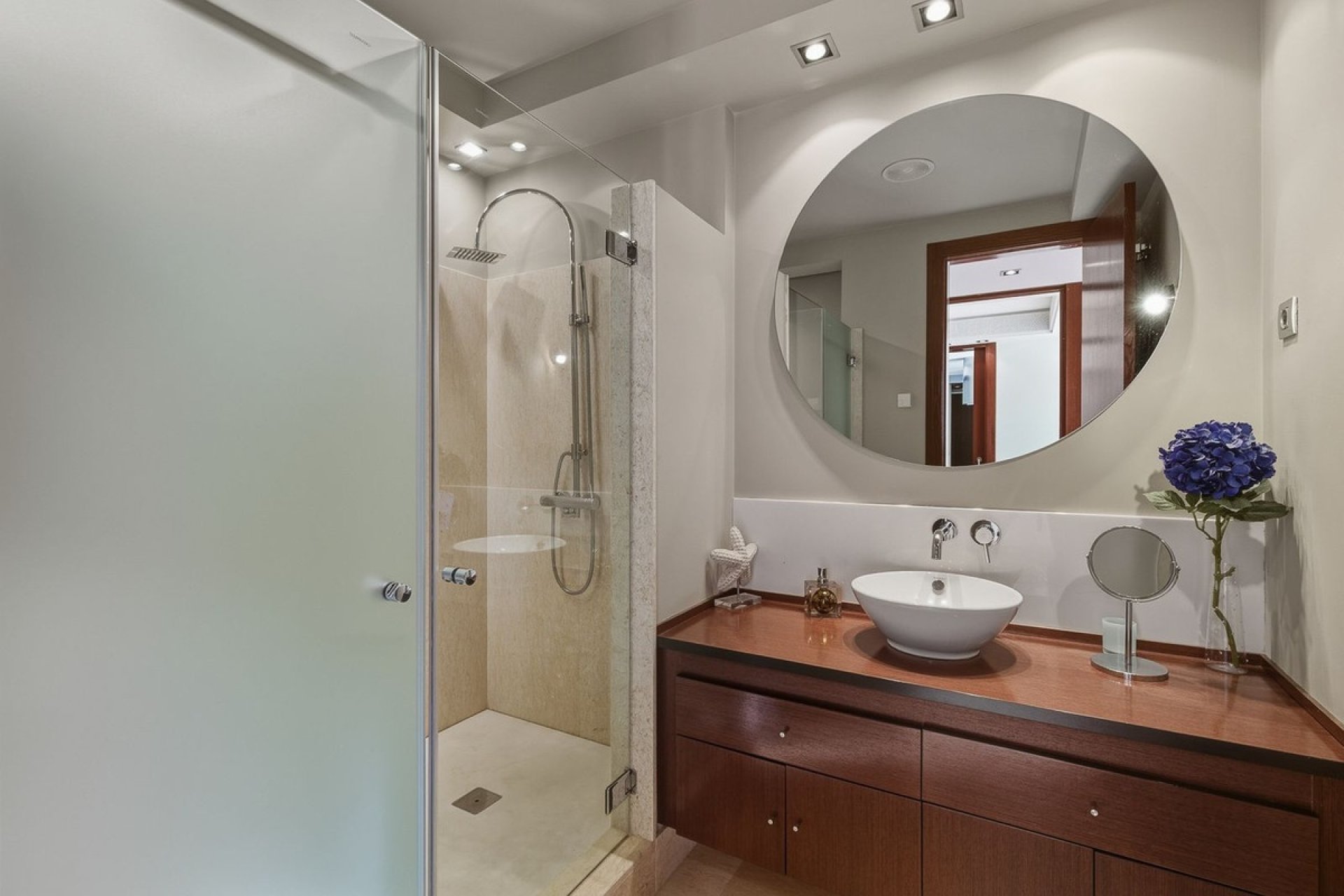 Rynek wtórny - apartment - Marbella - Nueva Andalucía