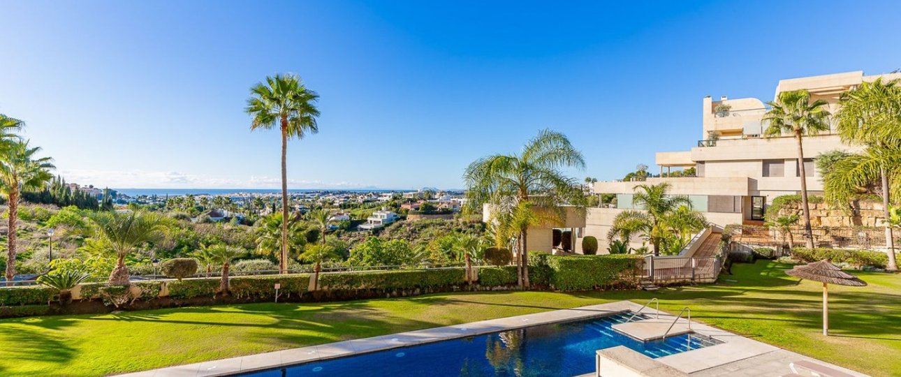 Rynek wtórny - apartment - Marbella - Nueva Andalucía