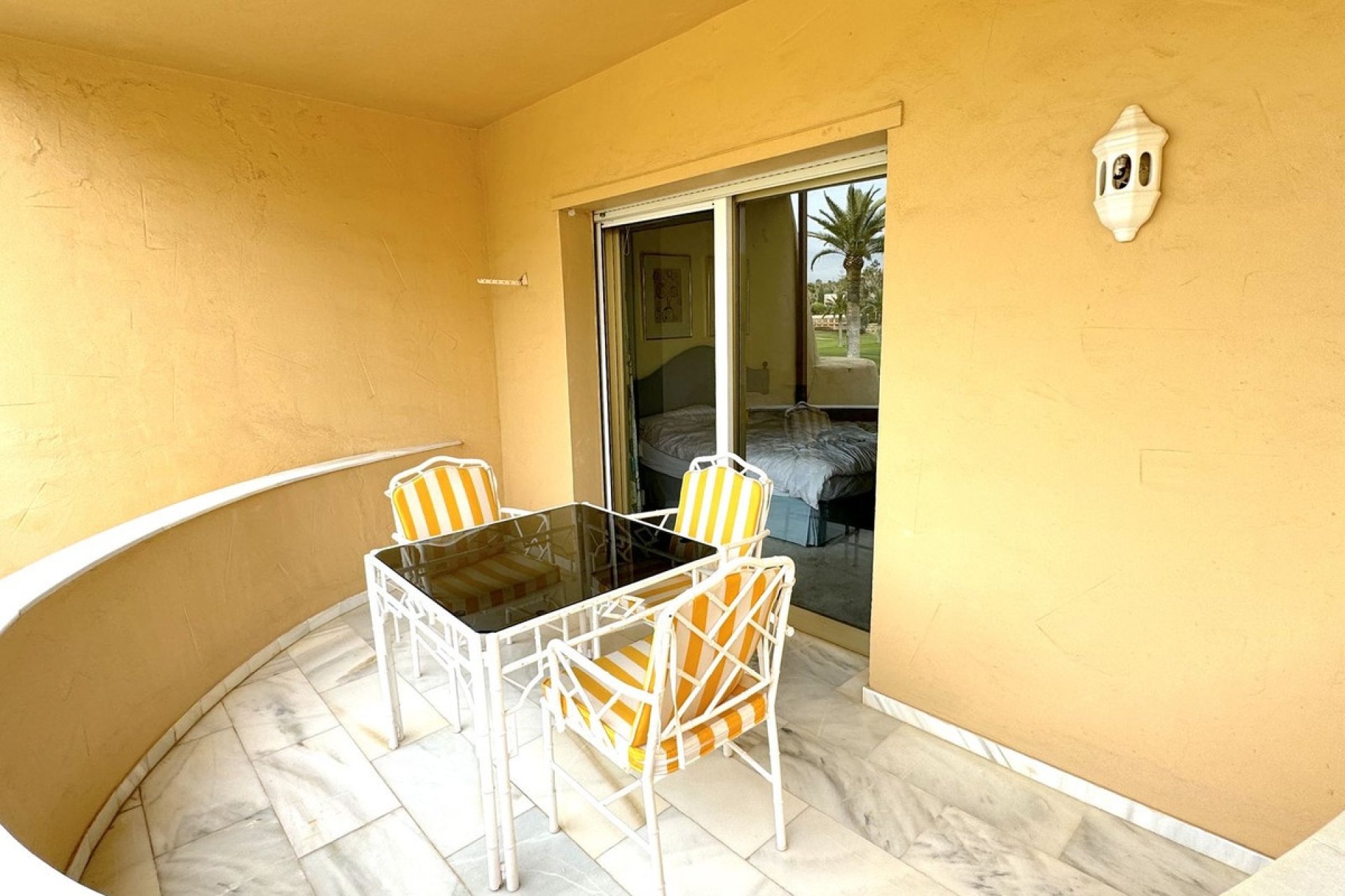 Rynek wtórny - apartment - Marbella - Nueva Andalucía