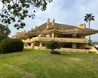 Rynek wtórny - apartment - Marbella - Nueva Andalucía