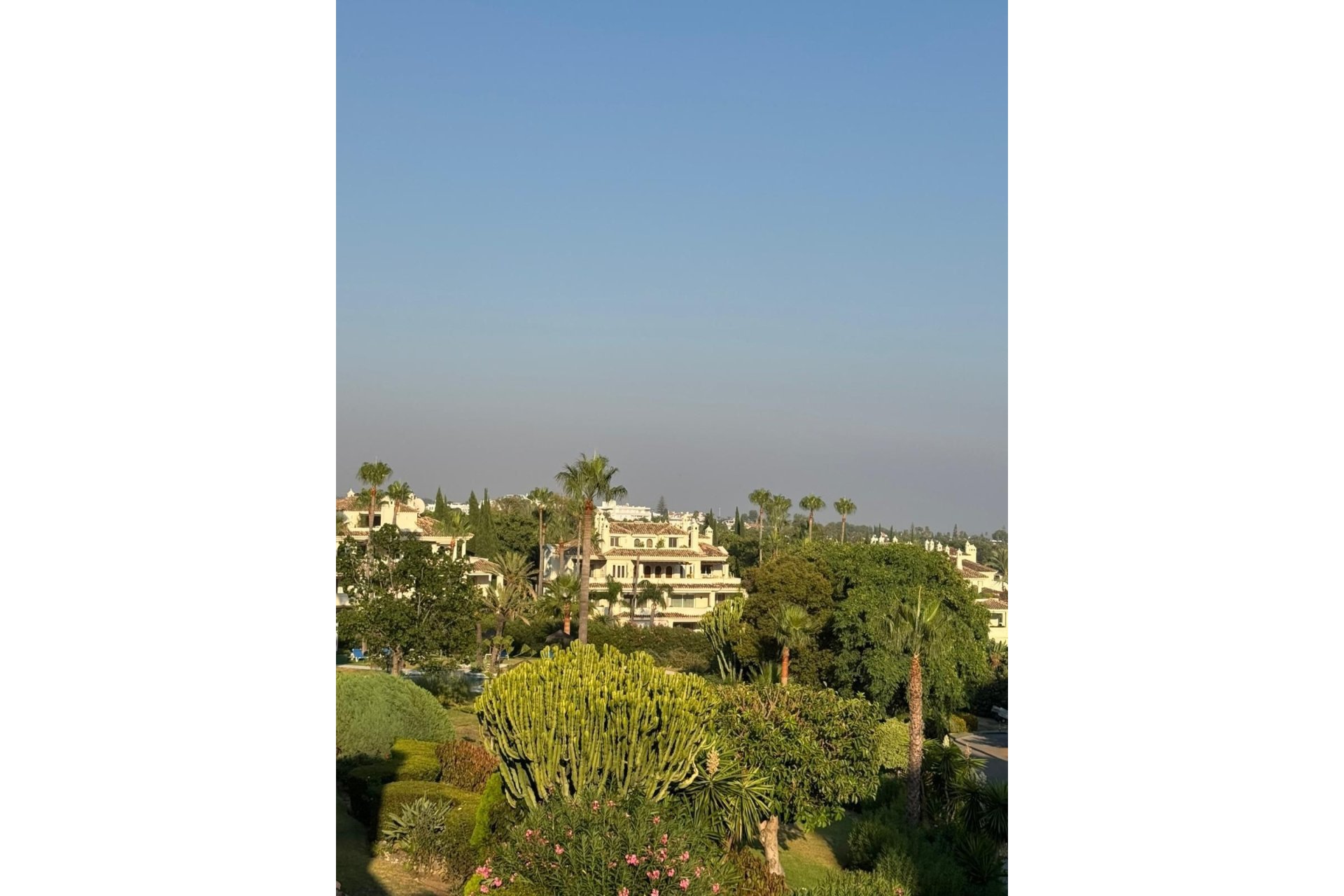 Rynek wtórny - apartment - Marbella - Nueva Andalucía