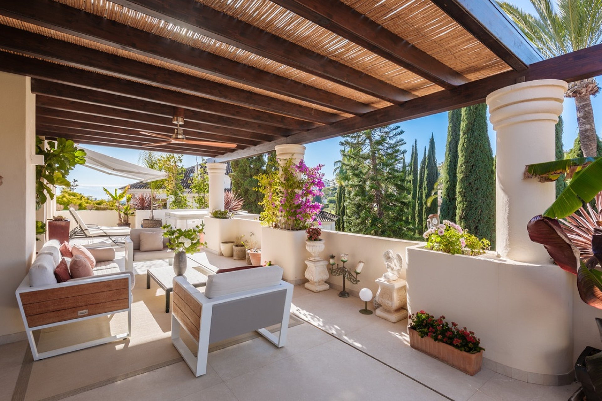 Rynek wtórny - apartment - Marbella - Nueva Andalucía