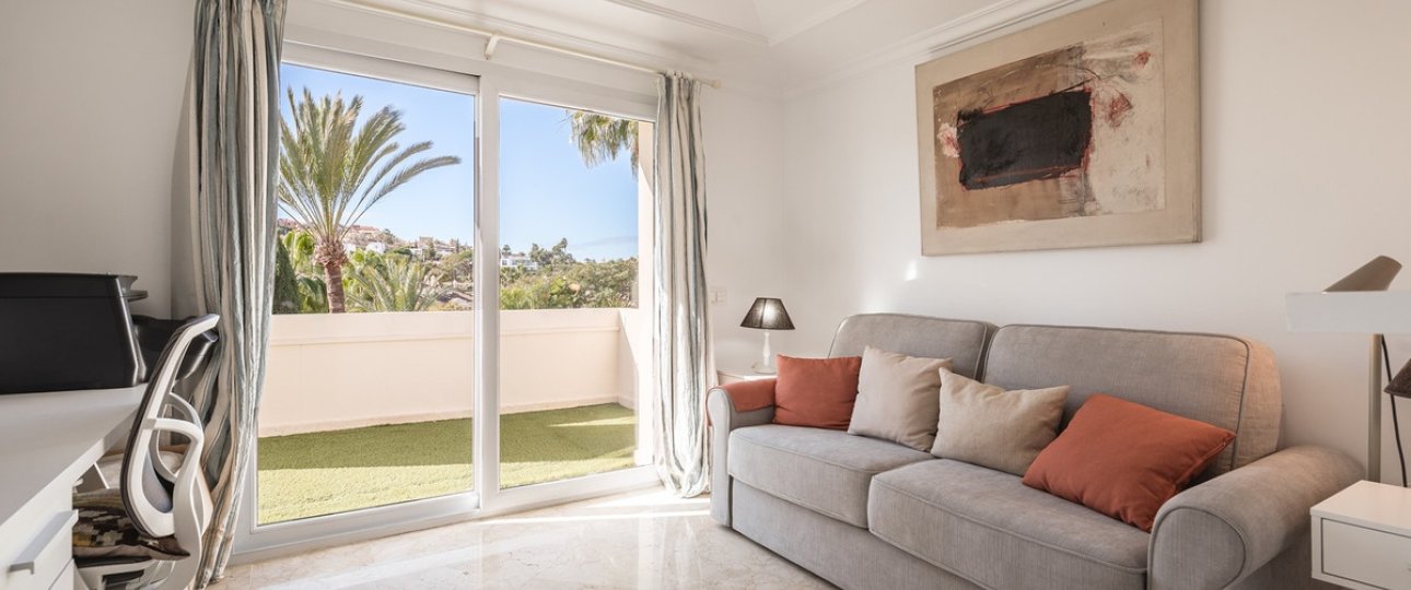 Rynek wtórny - apartment - Marbella - Nueva Andalucía