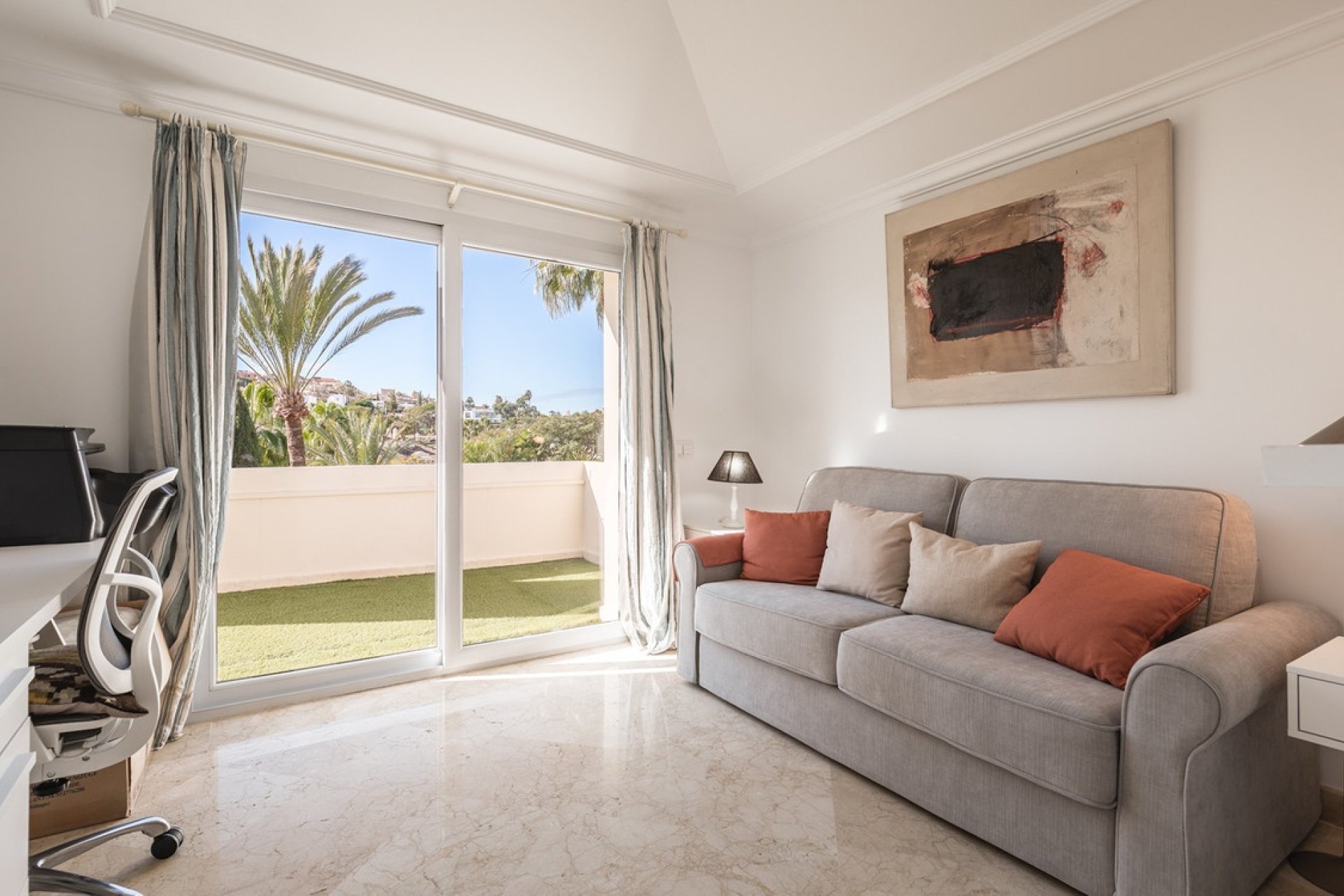 Rynek wtórny - apartment - Marbella - Nueva Andalucía