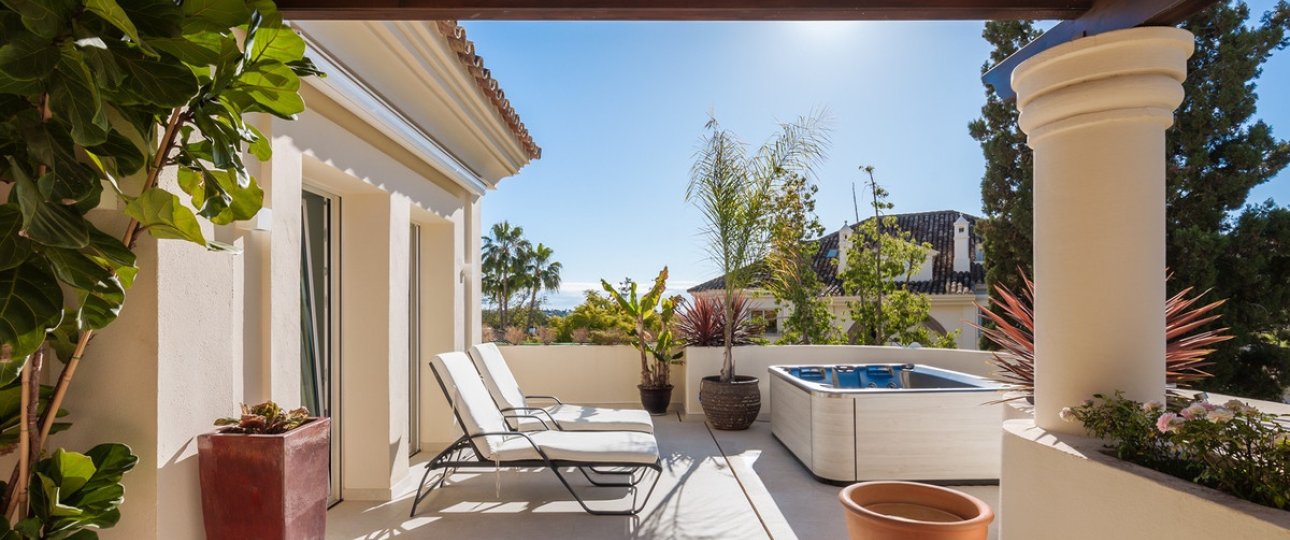 Rynek wtórny - apartment - Marbella - Nueva Andalucía