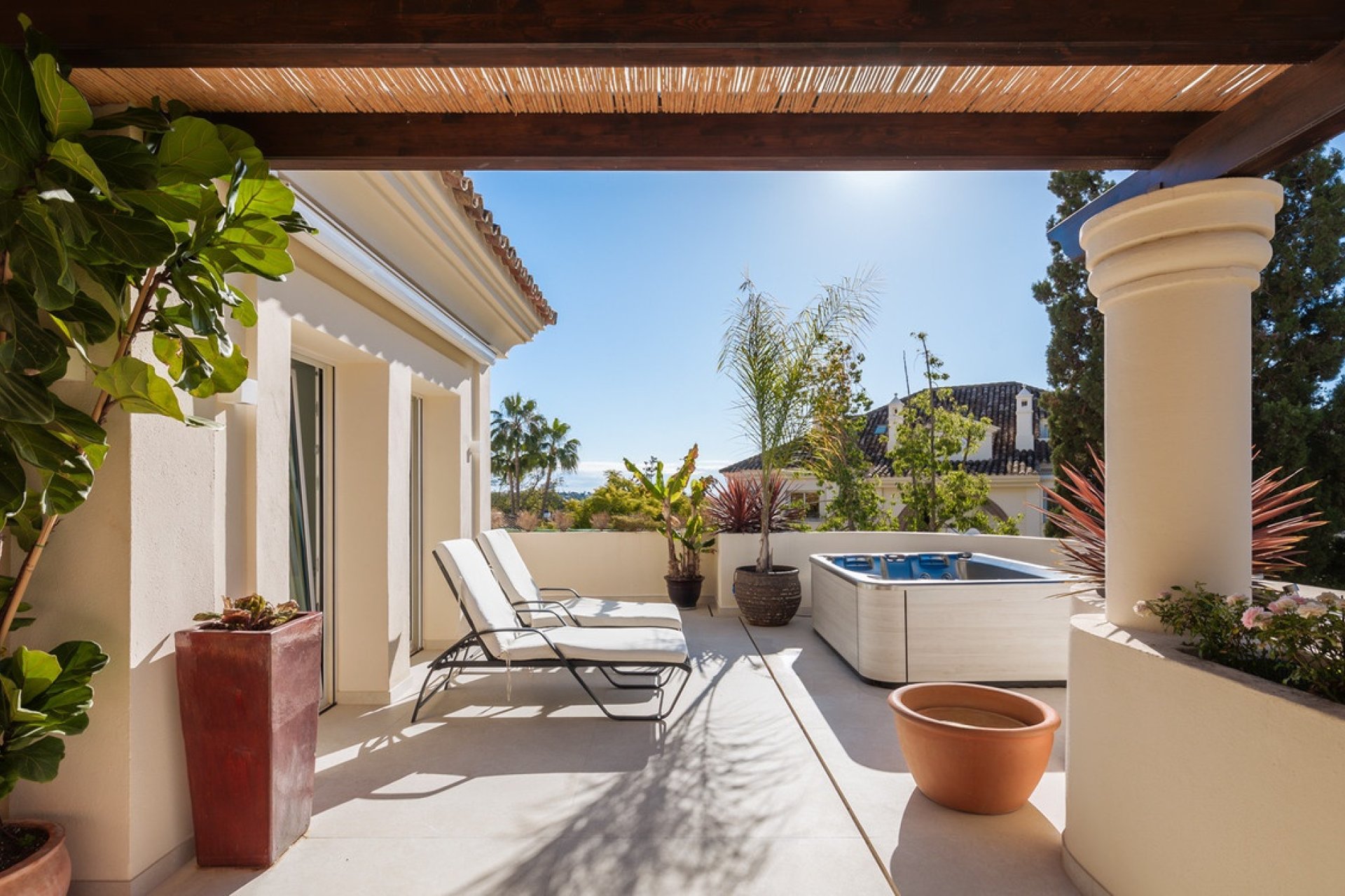 Rynek wtórny - apartment - Marbella - Nueva Andalucía