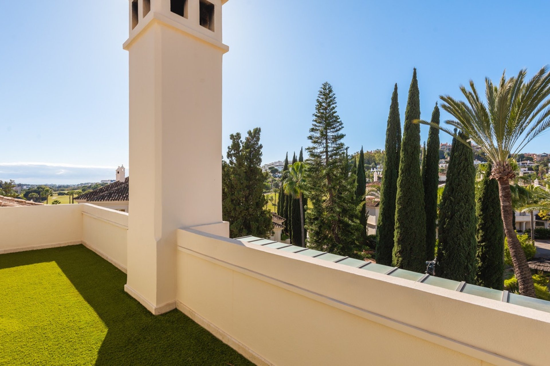 Rynek wtórny - apartment - Marbella - Nueva Andalucía