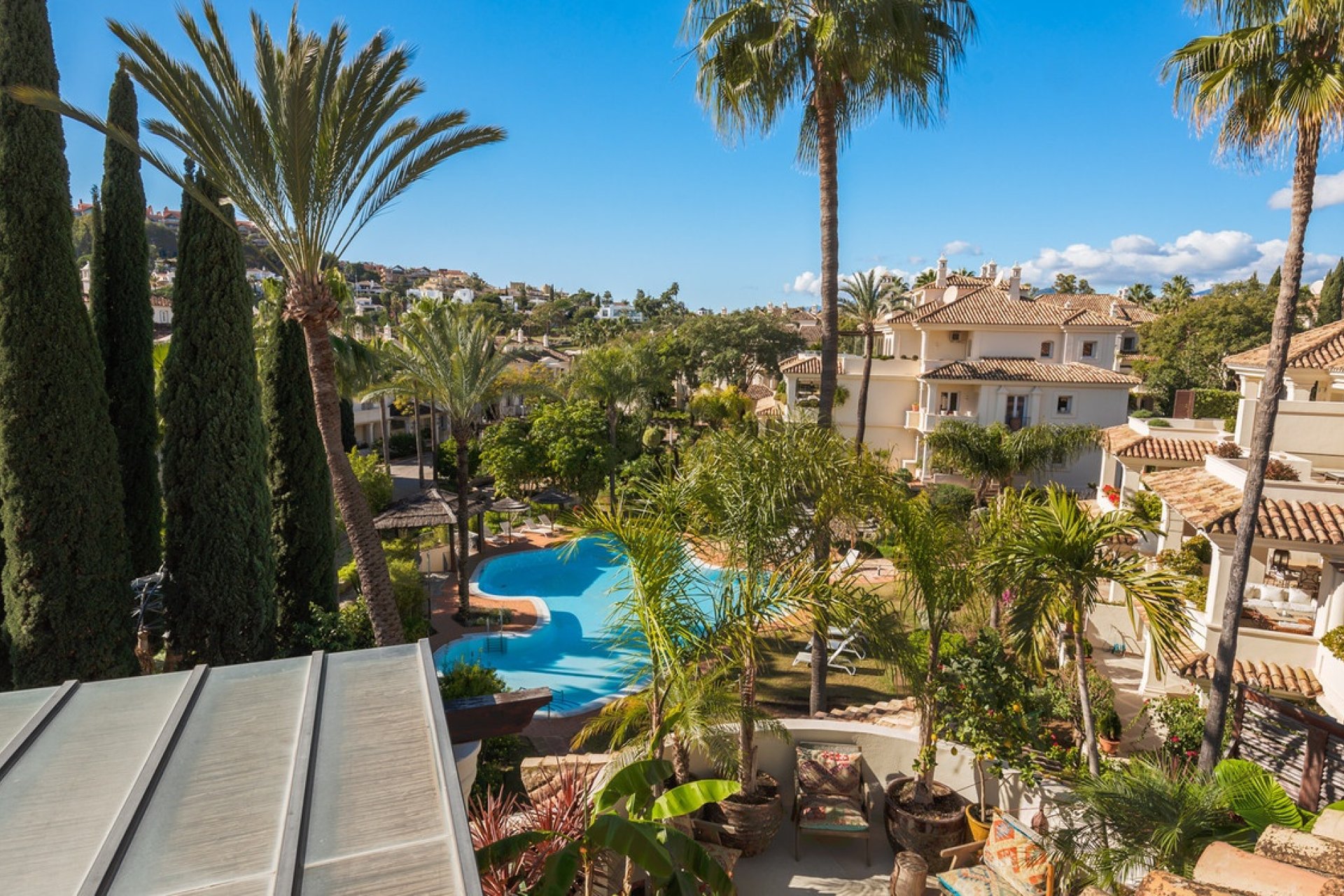 Rynek wtórny - apartment - Marbella - Nueva Andalucía