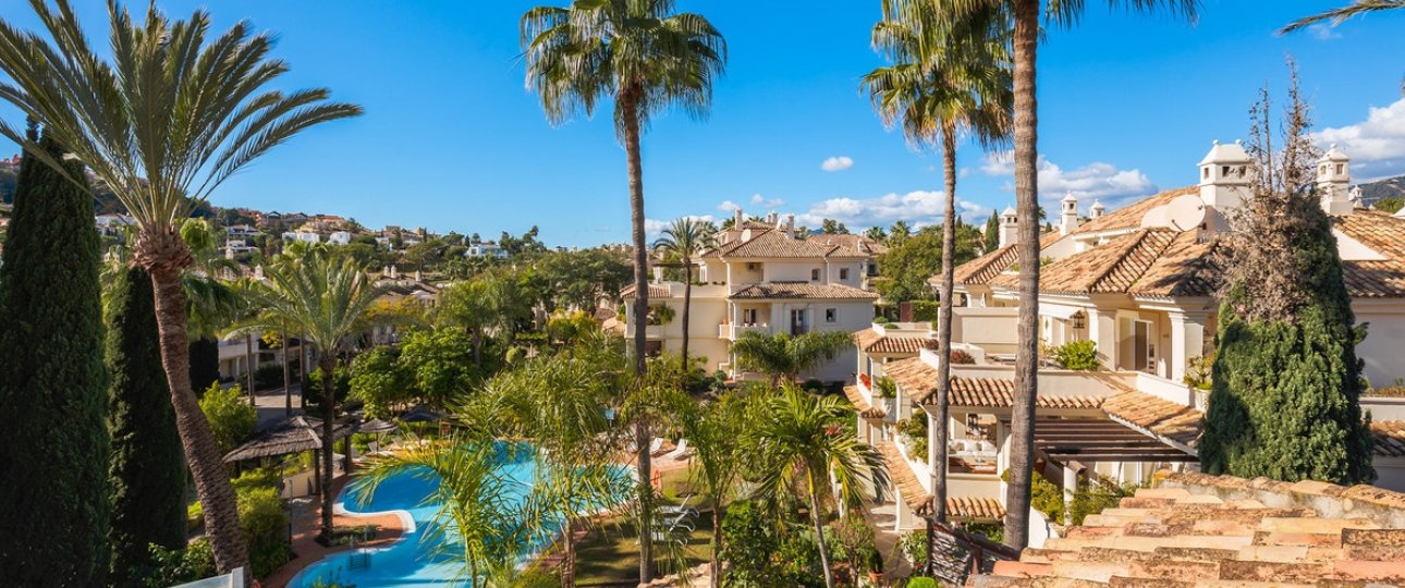 Rynek wtórny - apartment - Marbella - Nueva Andalucía