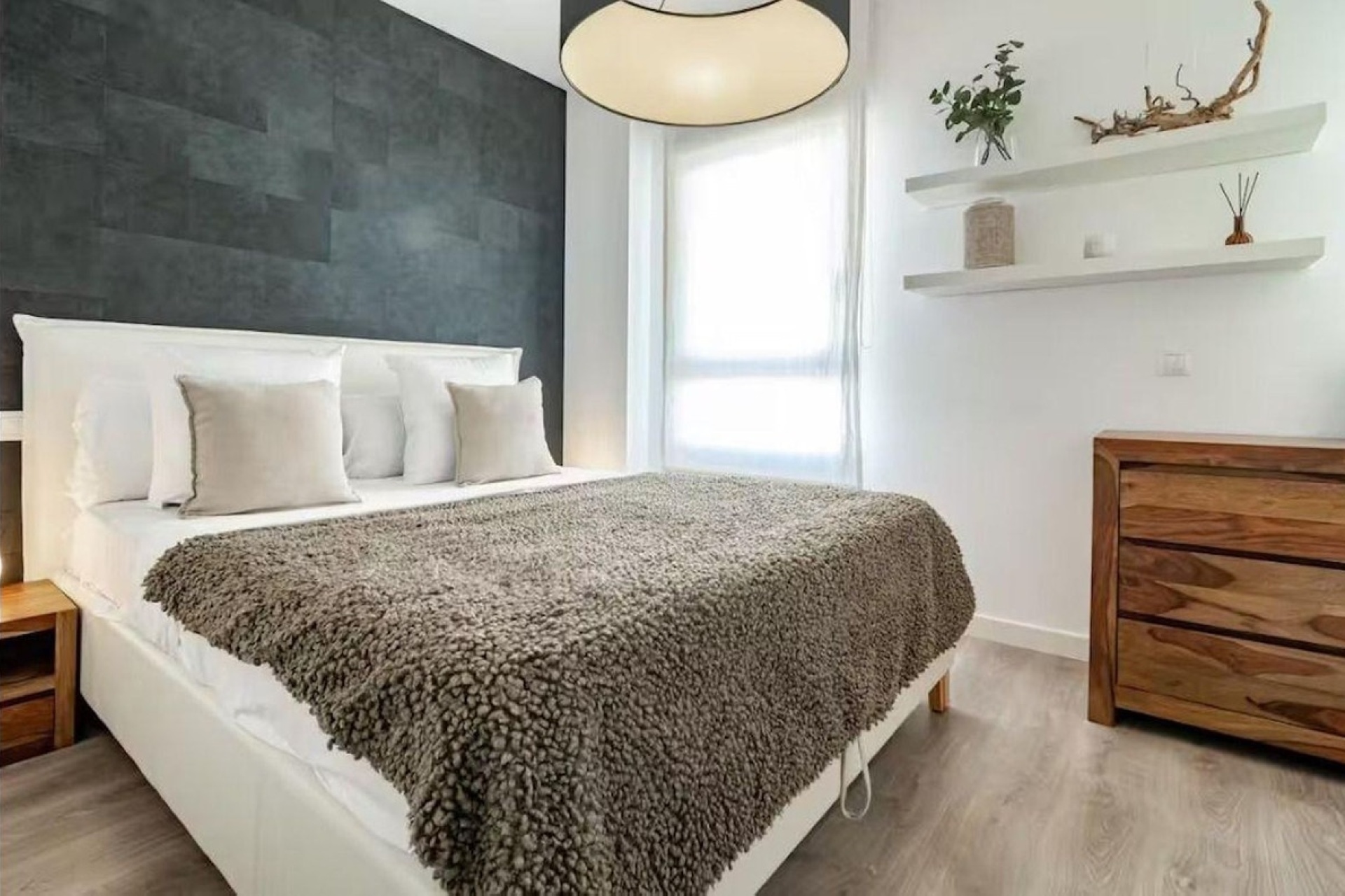Rynek wtórny - apartment - Marbella - Nueva Andalucía