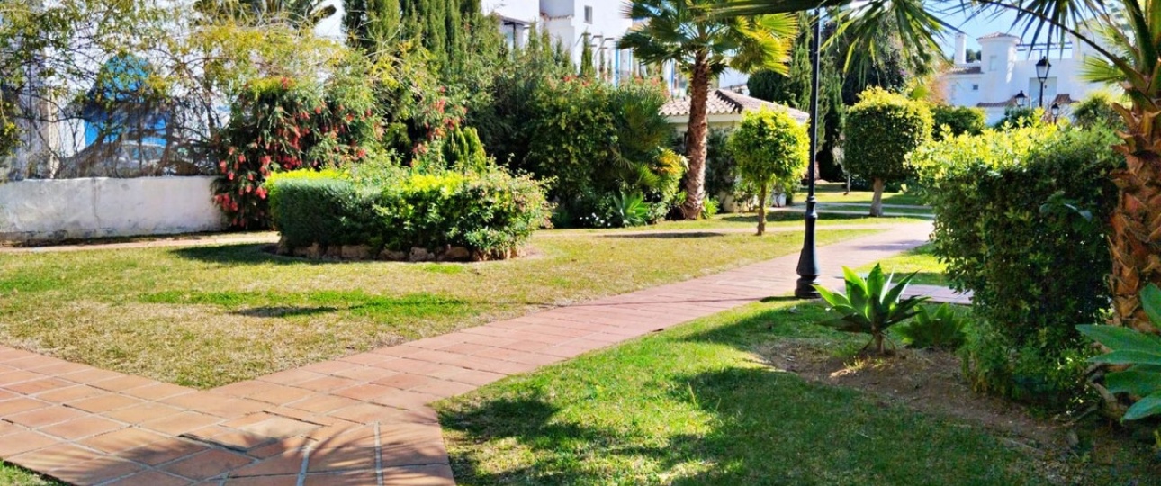 Rynek wtórny - apartment - Marbella - Nueva Andalucía