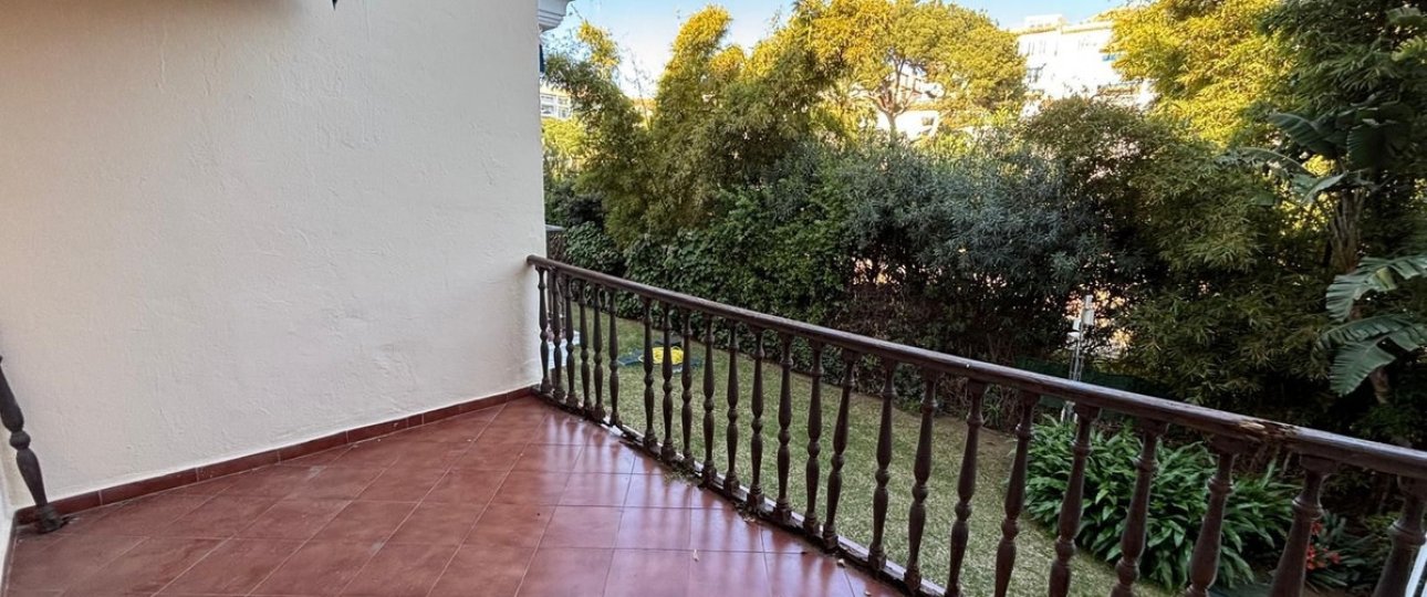 Rynek wtórny - apartment - Marbella - Nueva Andalucía