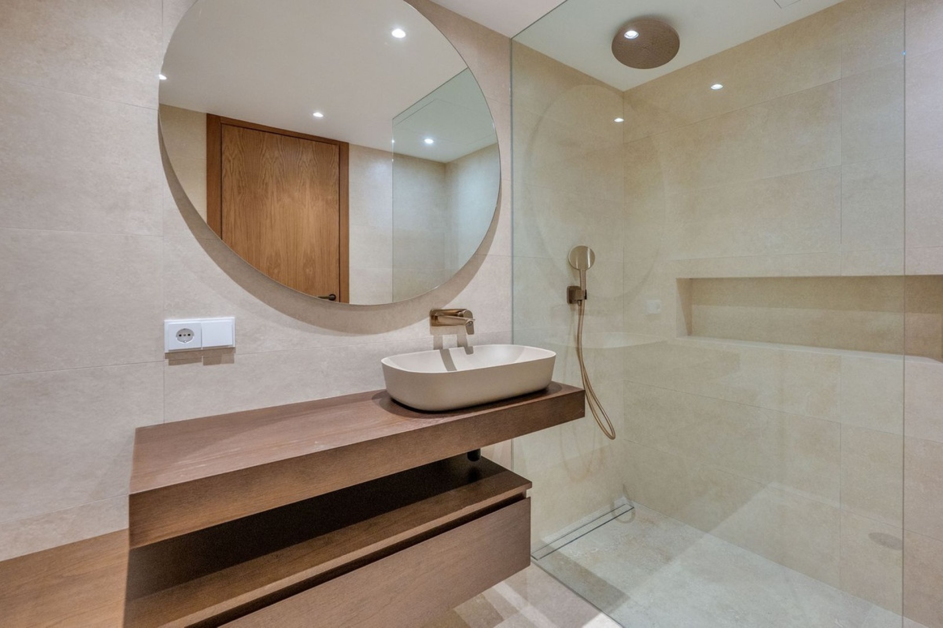 Rynek wtórny - apartment - Marbella - Nueva Andalucía