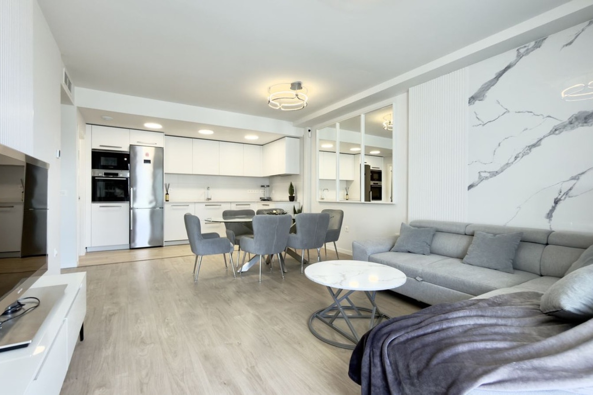 Rynek wtórny - apartment - Marbella - Nueva Andalucía