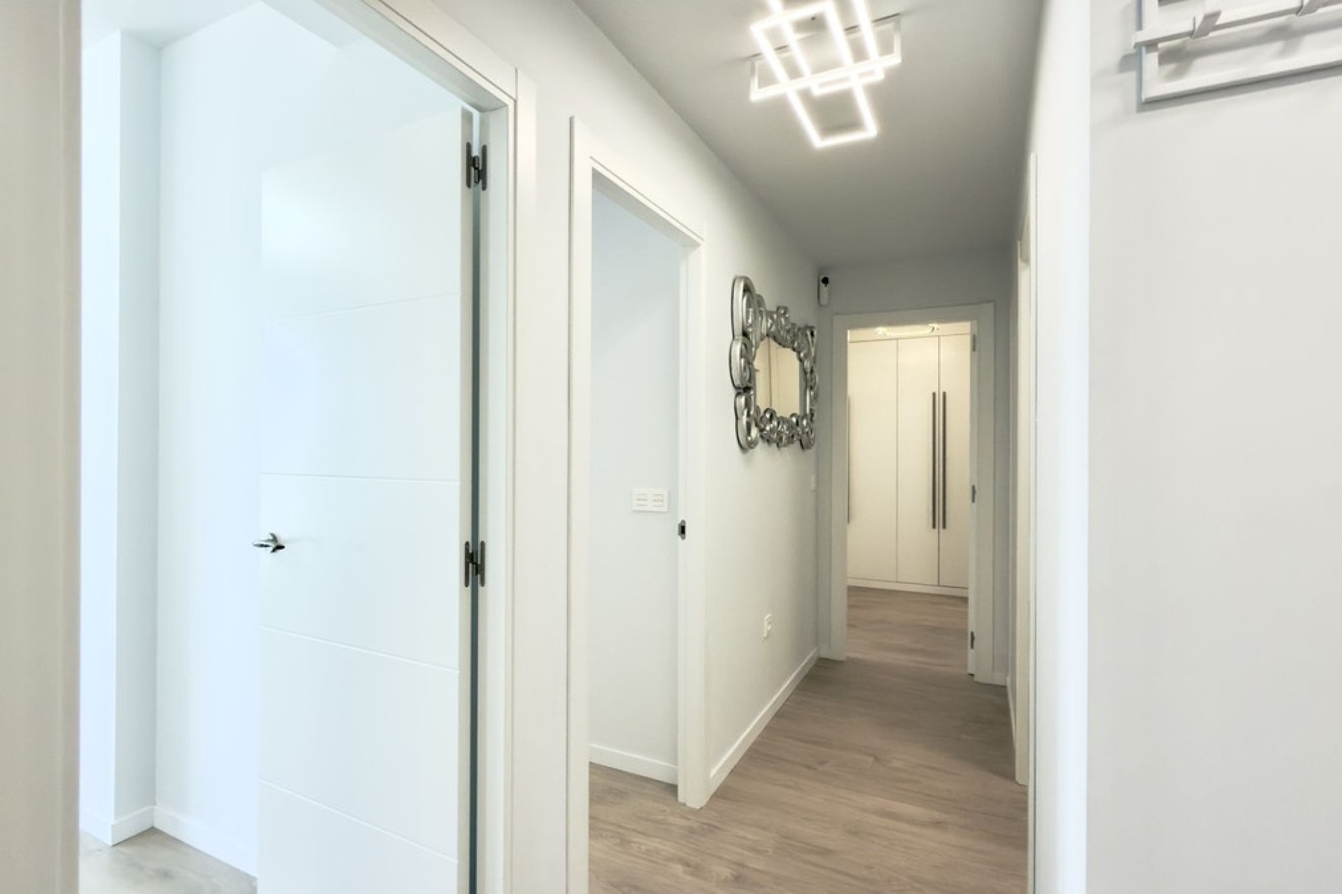 Rynek wtórny - apartment - Marbella - Nueva Andalucía