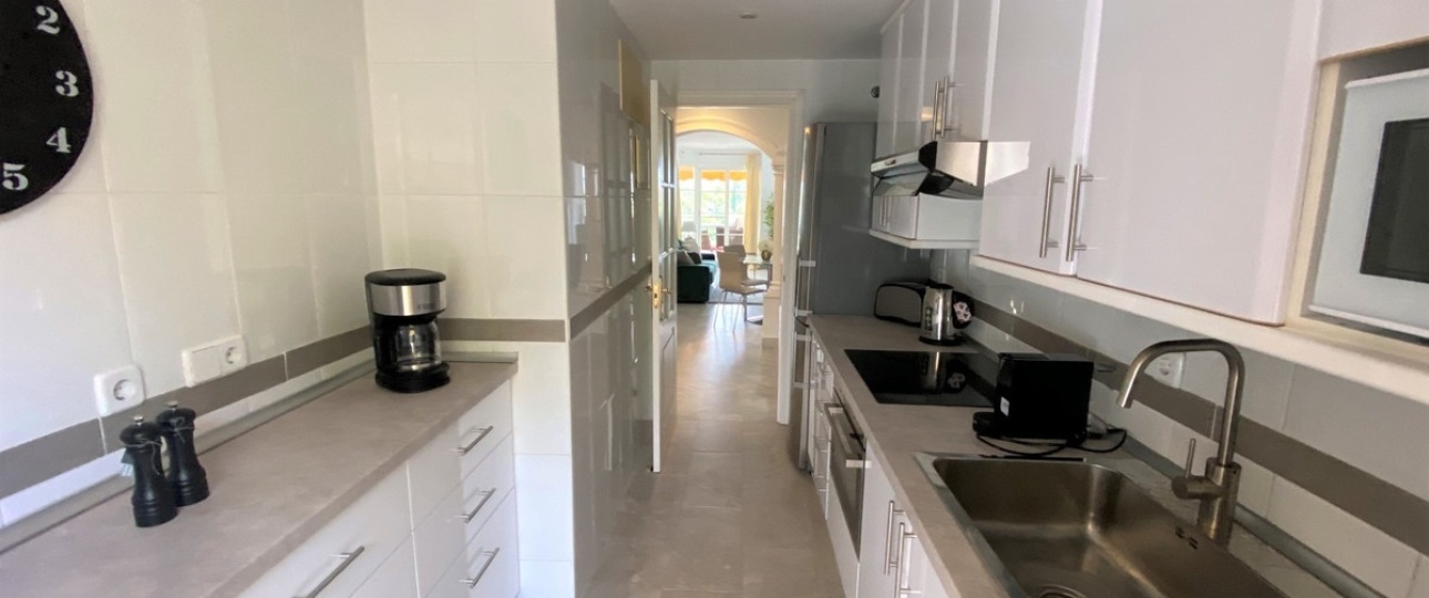 Rynek wtórny - apartment - Marbella - Nueva Andalucía