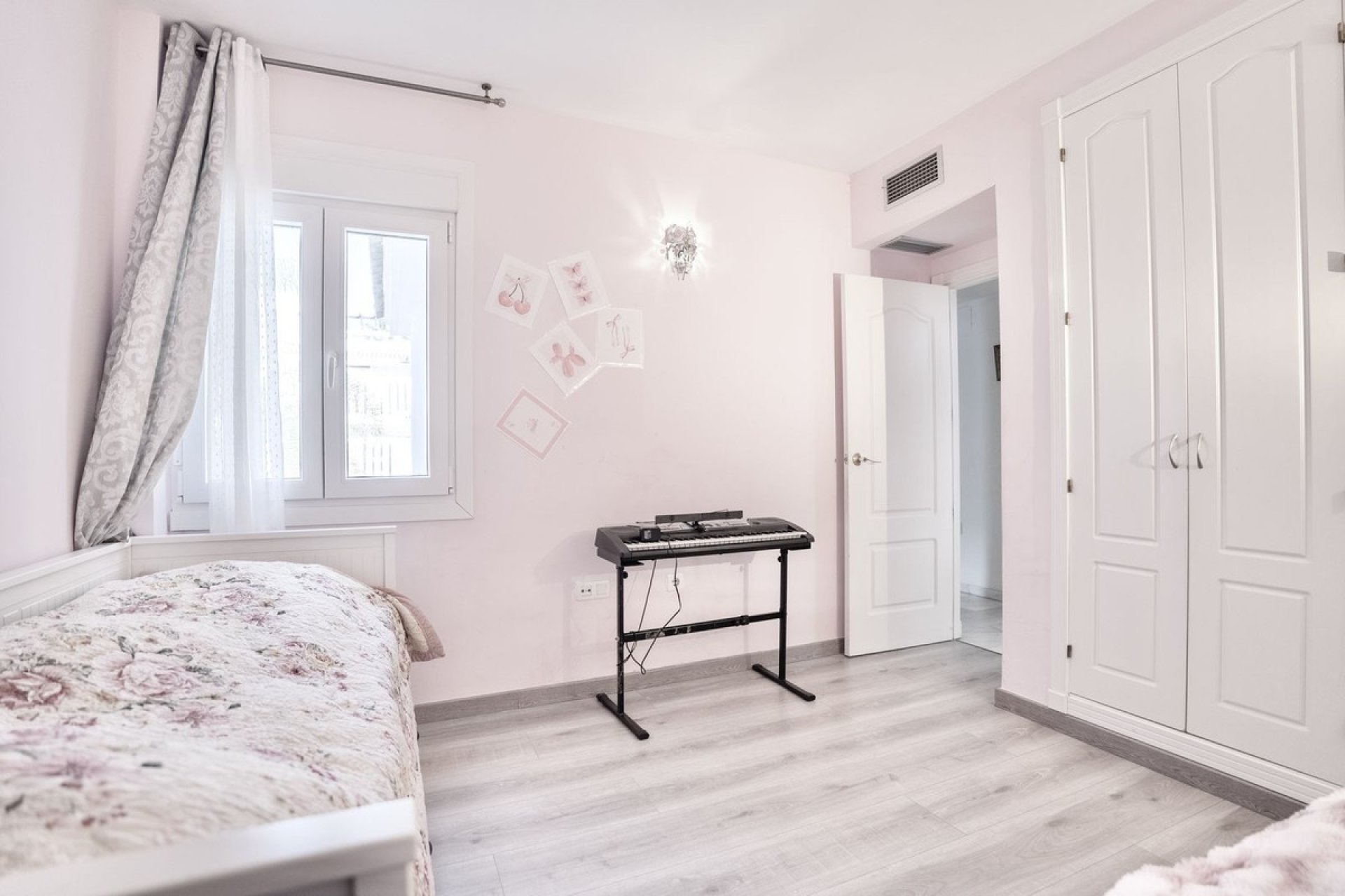 Rynek wtórny - apartment - Marbella - Nueva Andalucía