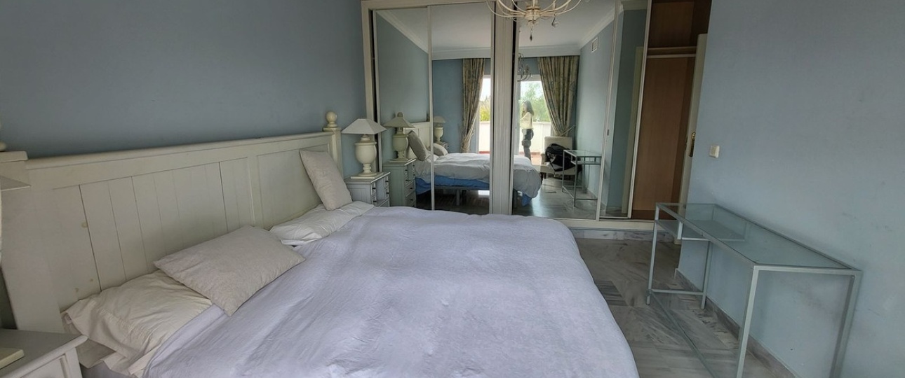 Rynek wtórny - apartment - Marbella - Nueva Andalucía