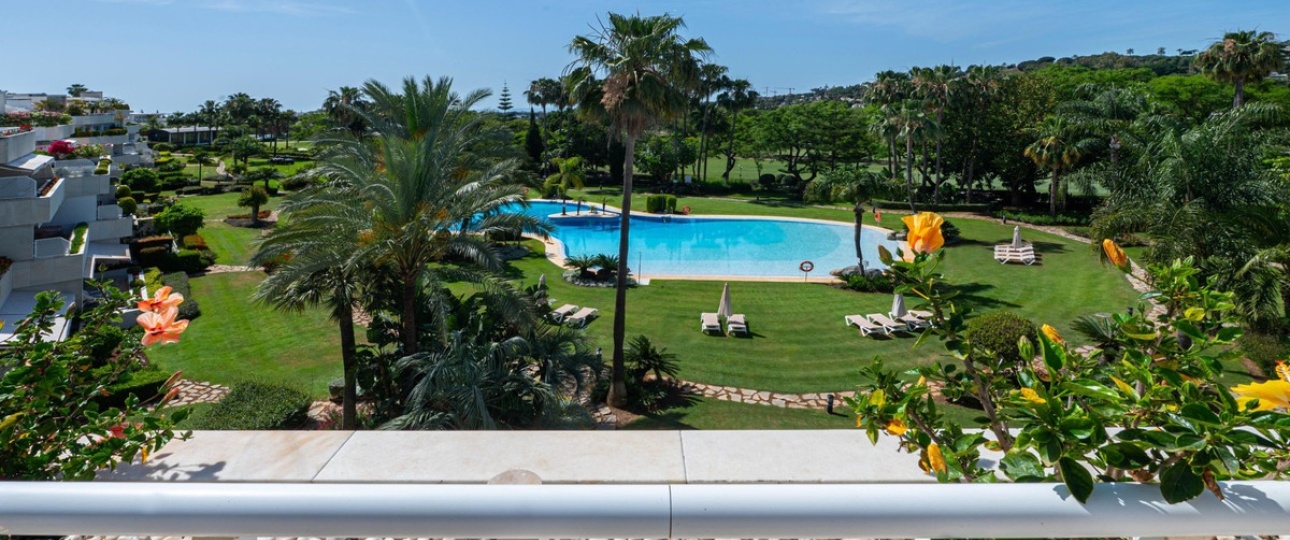 Rynek wtórny - apartment - Marbella - Nueva Andalucía
