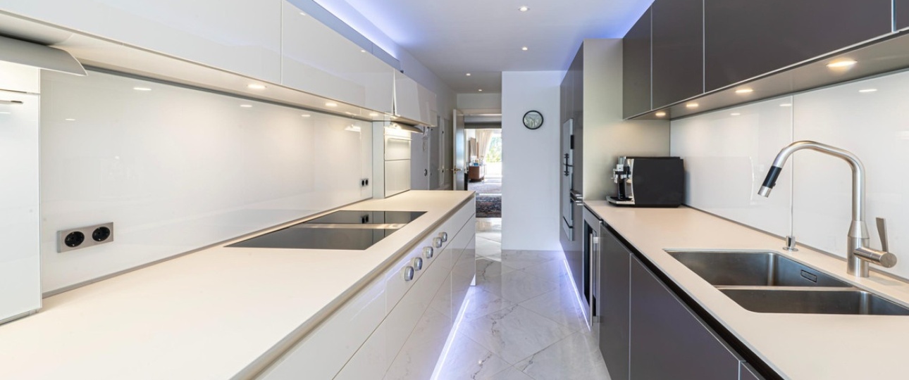 Rynek wtórny - apartment - Marbella - Nueva Andalucía