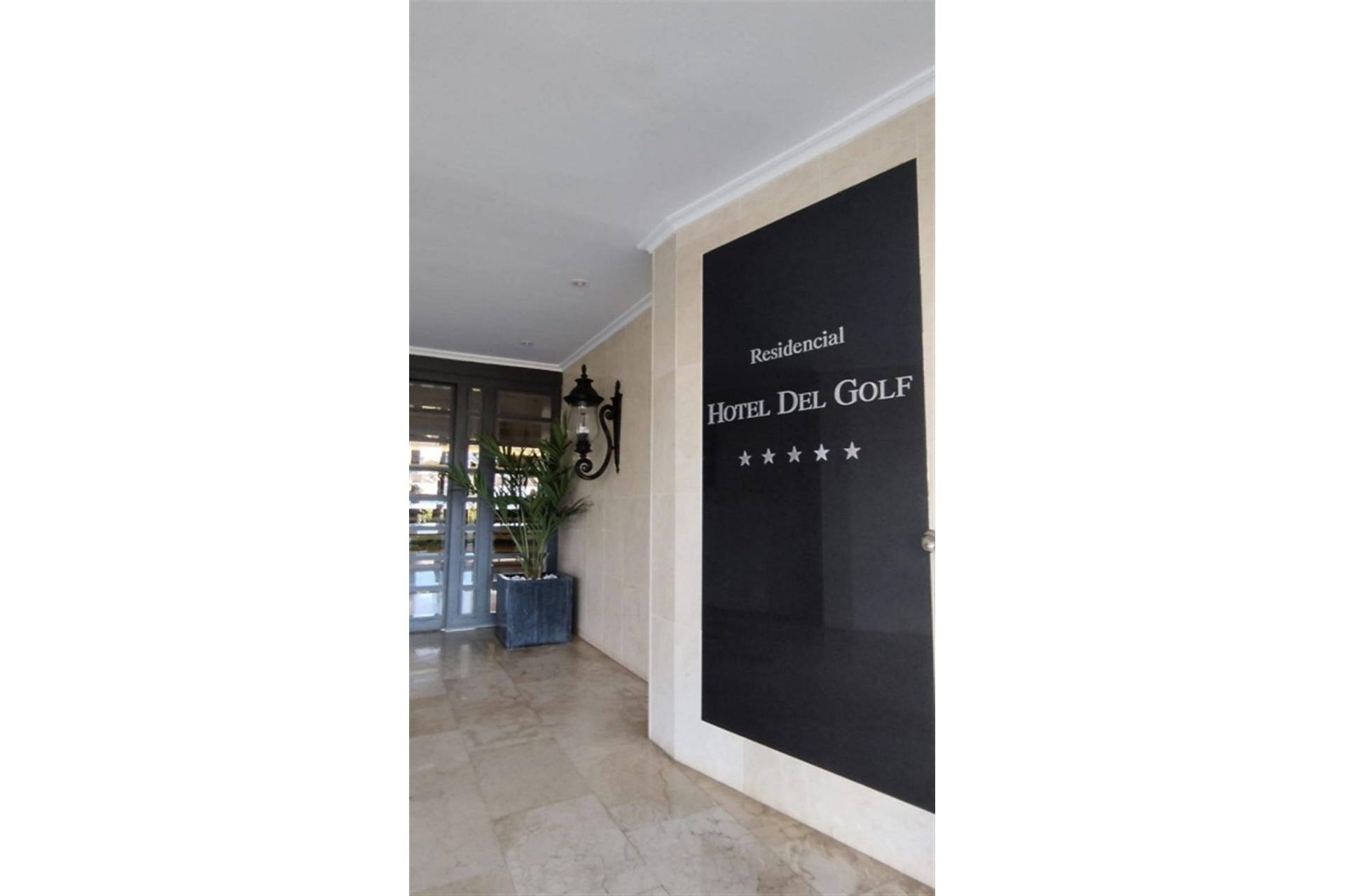 Rynek wtórny - apartment - Marbella - Nueva Andalucía