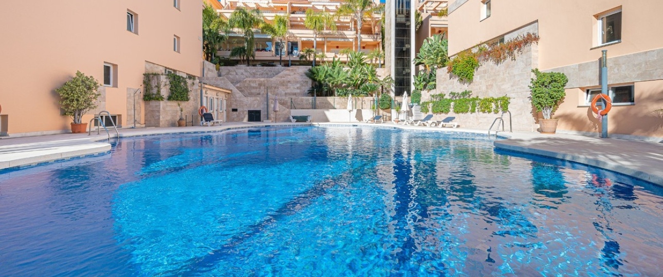 Rynek wtórny - apartment - Marbella - Nueva Andalucía