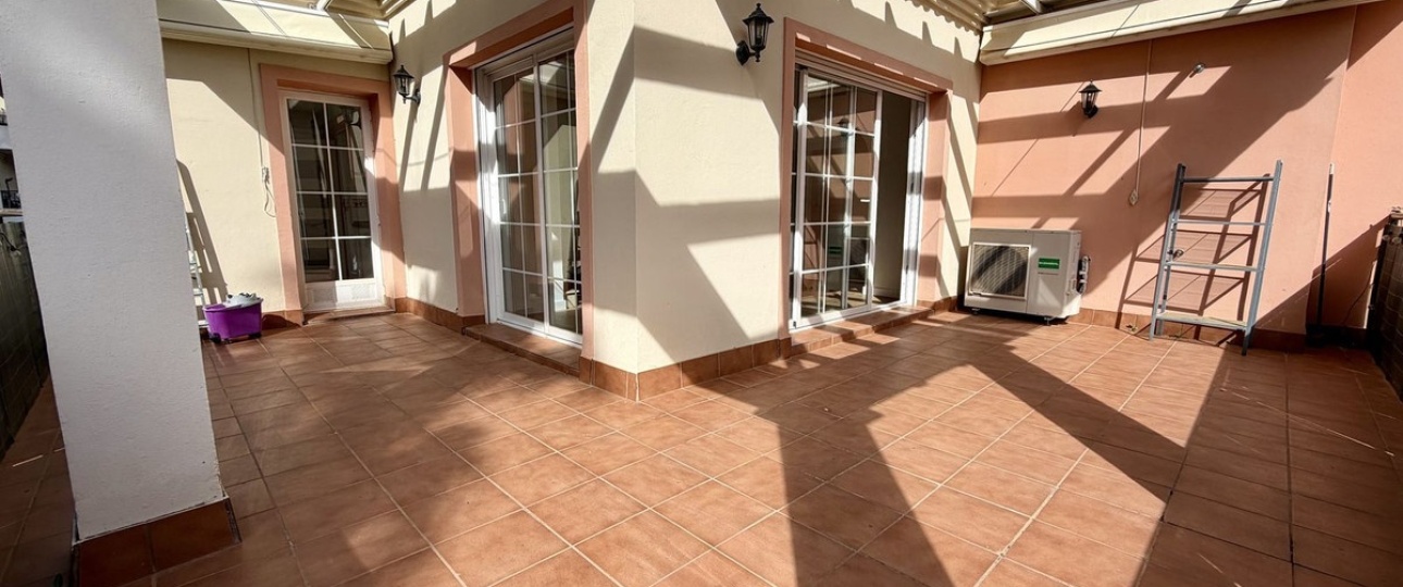 Rynek wtórny - apartment - Marbella - Nueva Andalucía