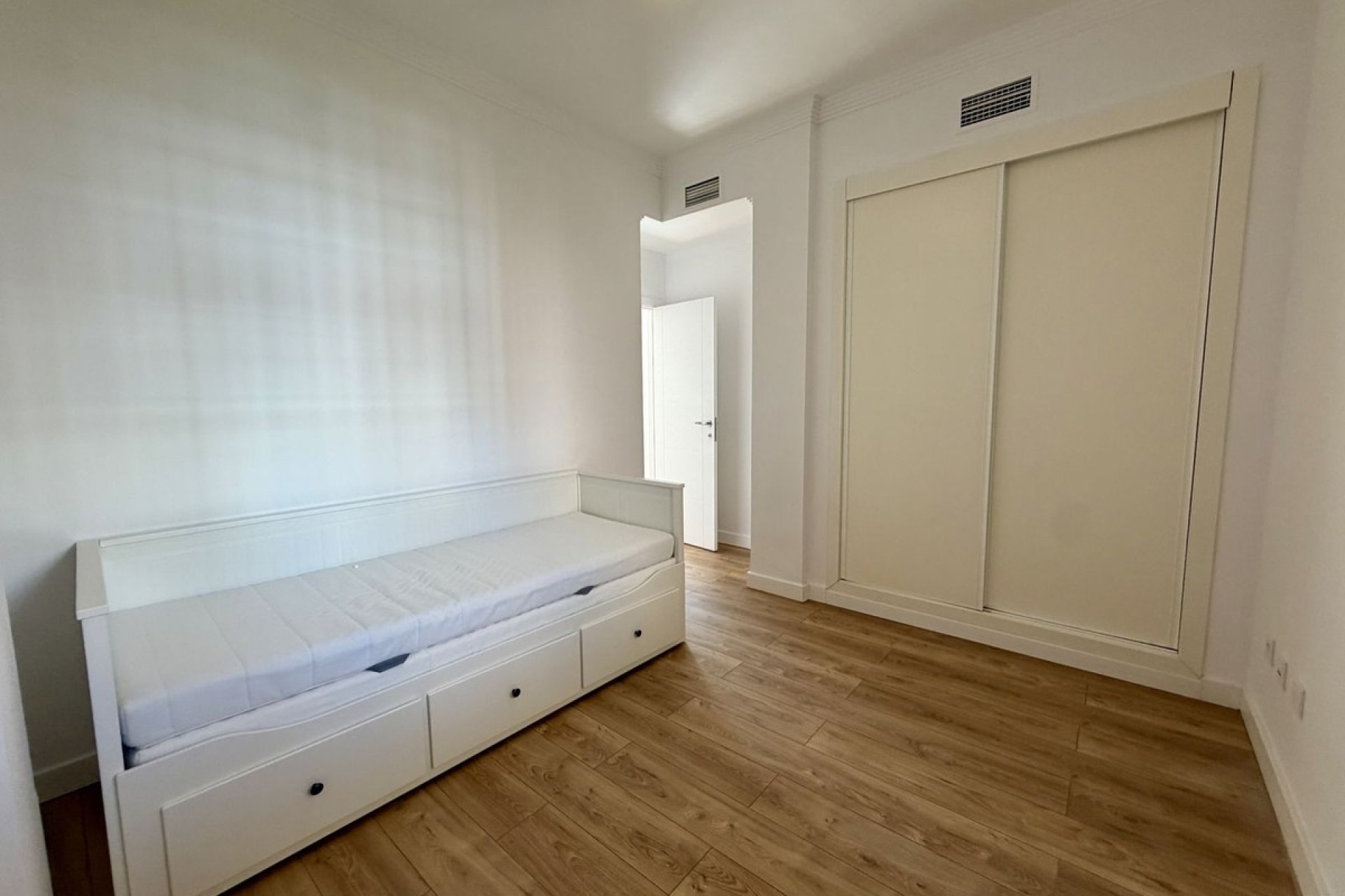 Rynek wtórny - apartment - Marbella - Nueva Andalucía