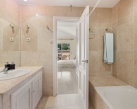 Rynek wtórny - apartment - Marbella - Nueva Andalucía