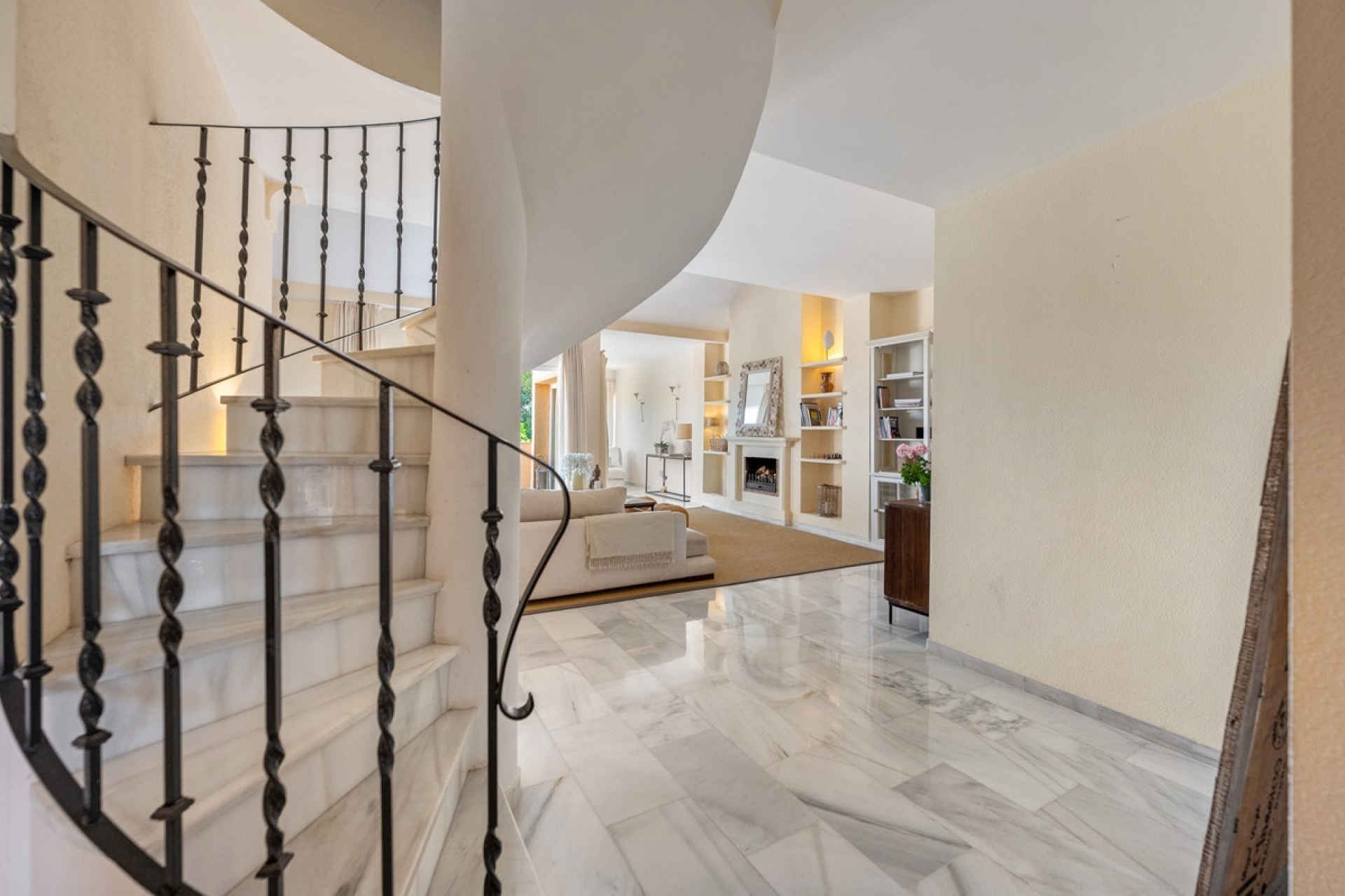 Rynek wtórny - apartment - Marbella - Nueva Andalucía