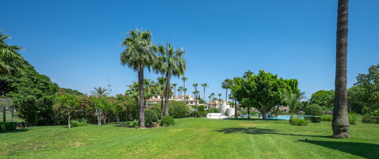 Rynek wtórny - apartment - Marbella - Nueva Andalucía