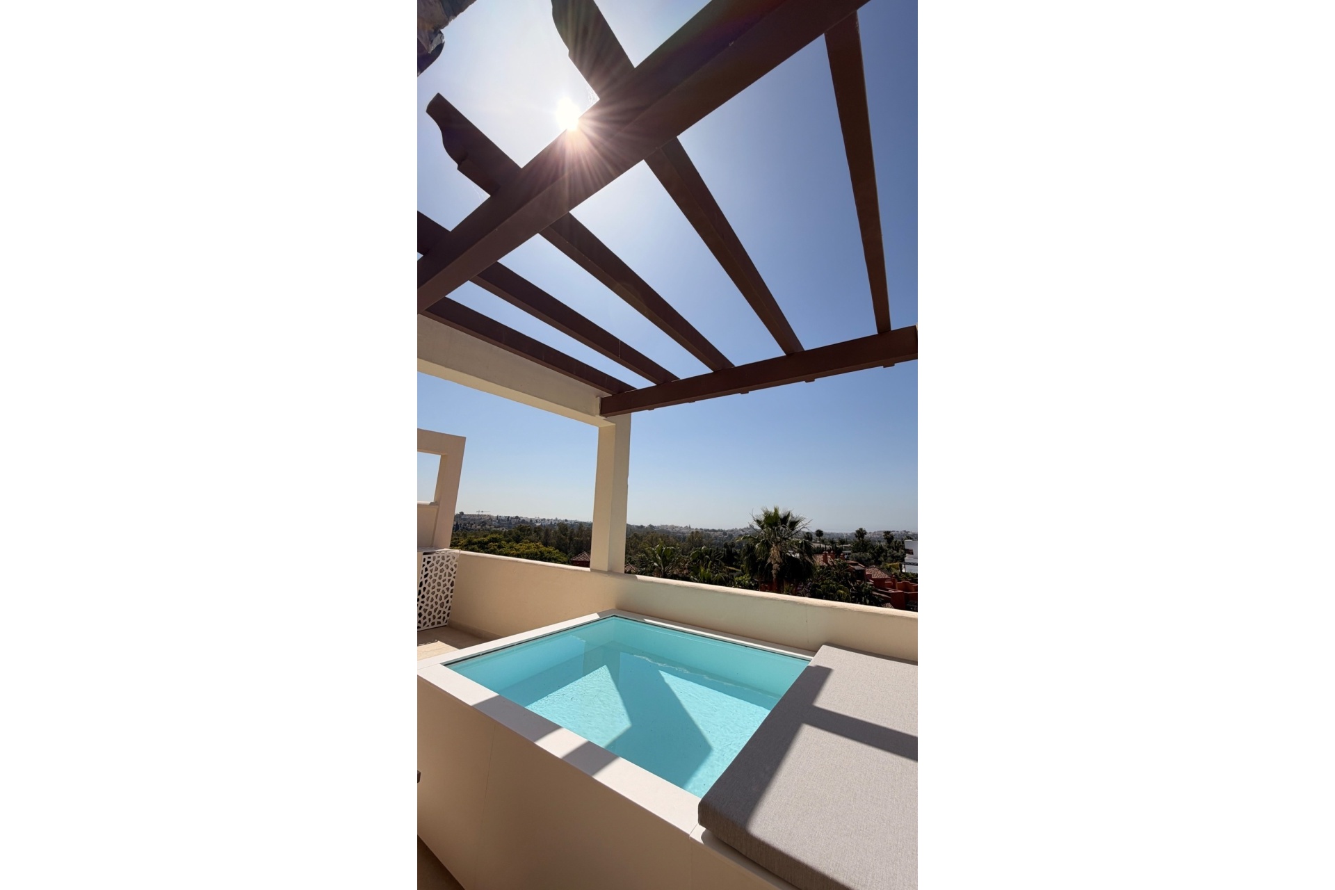 Rynek wtórny - apartment - Marbella - Nueva Andalucía