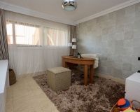 Rynek wtórny - apartment - Marbella - Nueva Andalucía