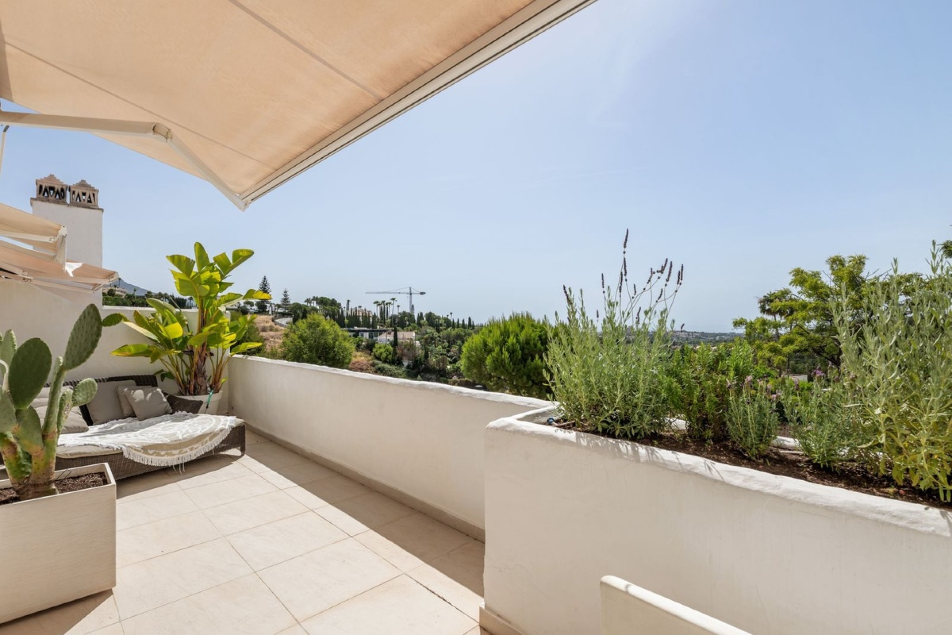 Rynek wtórny - apartment - Marbella - Nueva Andalucía