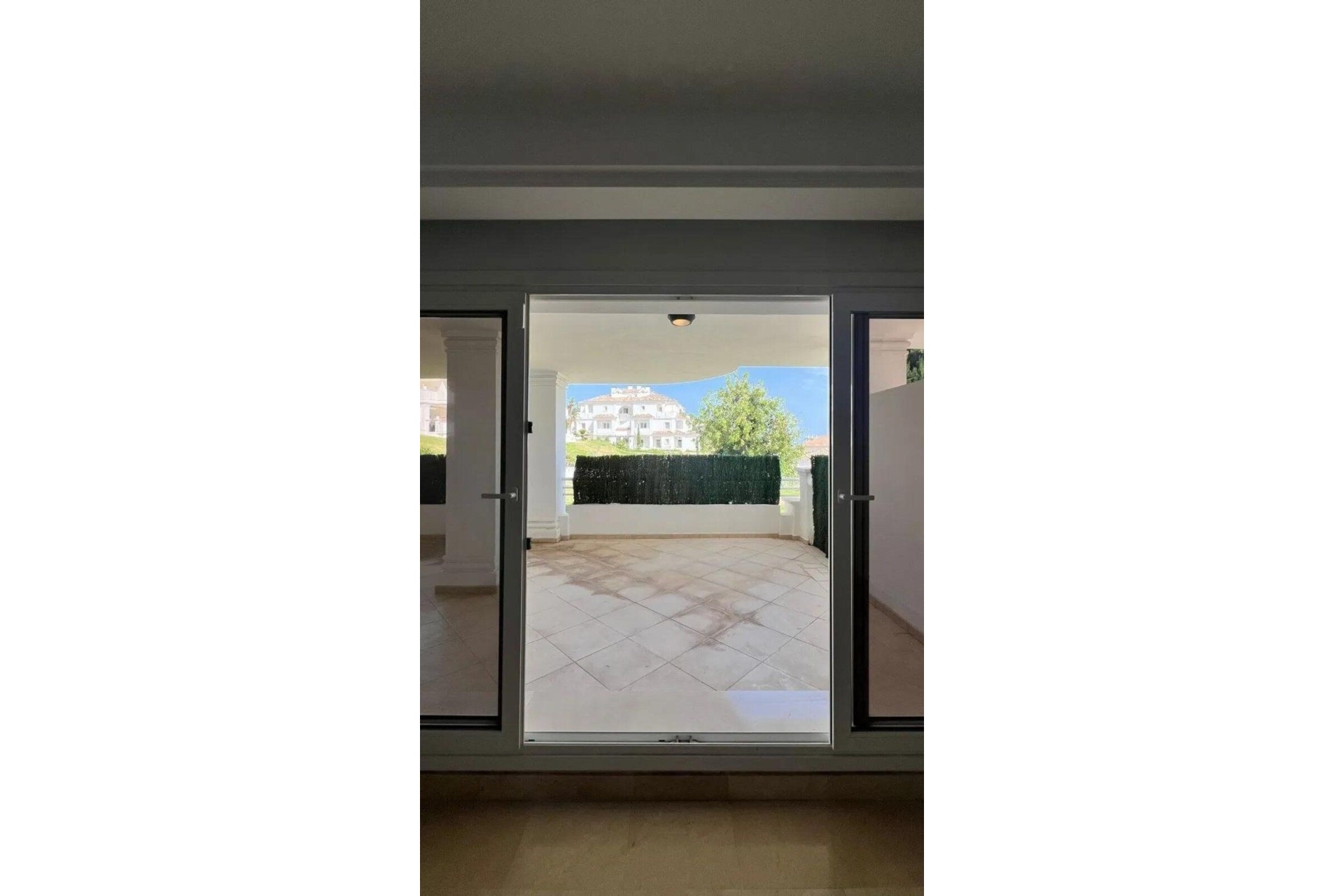 Rynek wtórny - apartment - Marbella - Nueva Andalucía