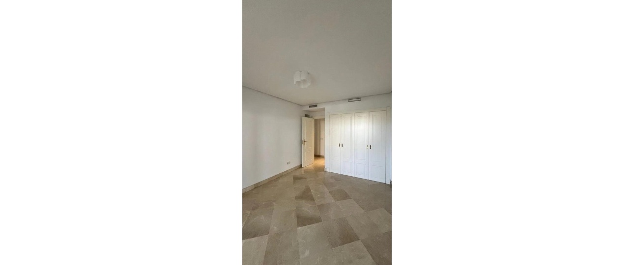 Rynek wtórny - apartment - Marbella - Nueva Andalucía