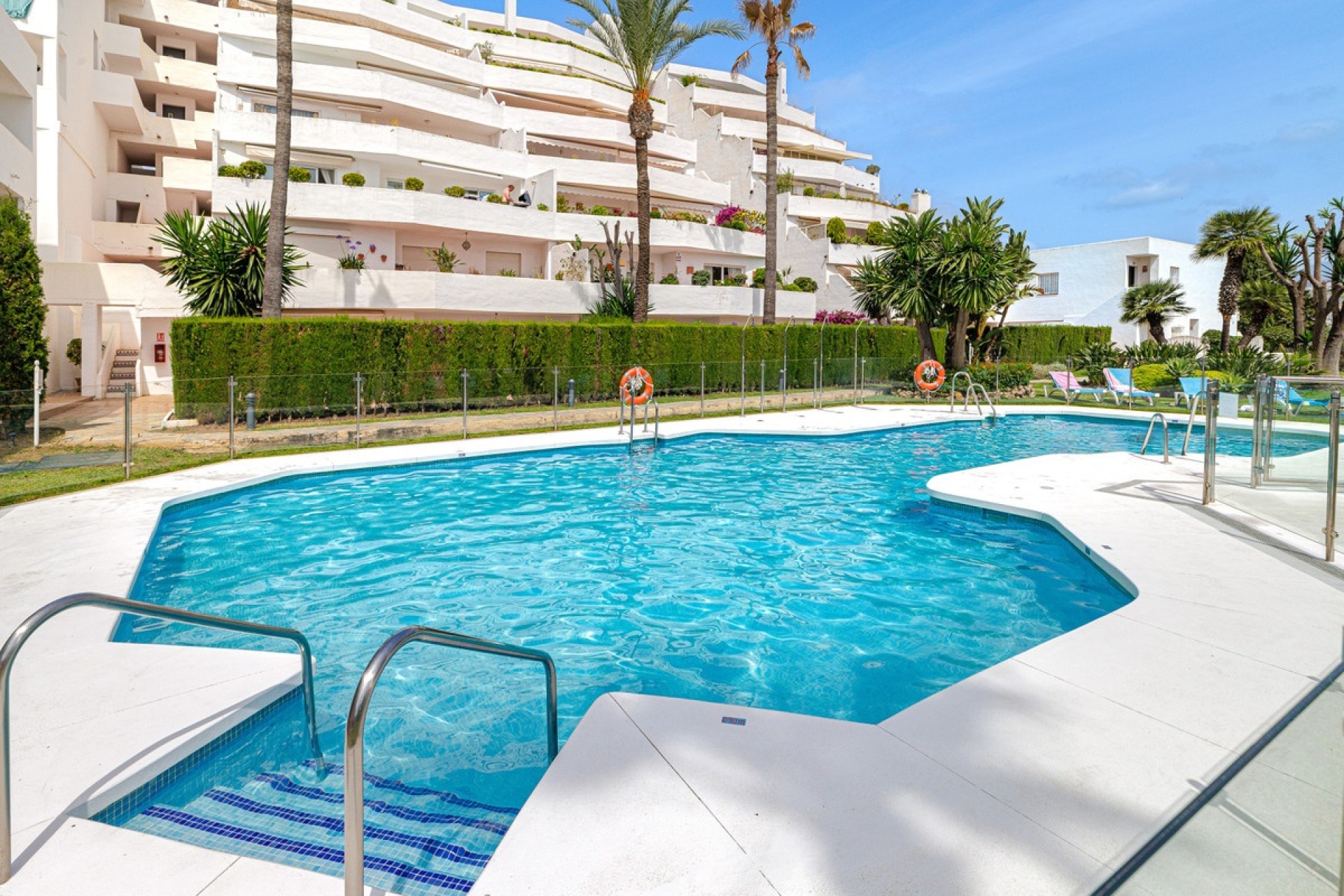 Rynek wtórny - apartment - Marbella - Nueva Andalucía
