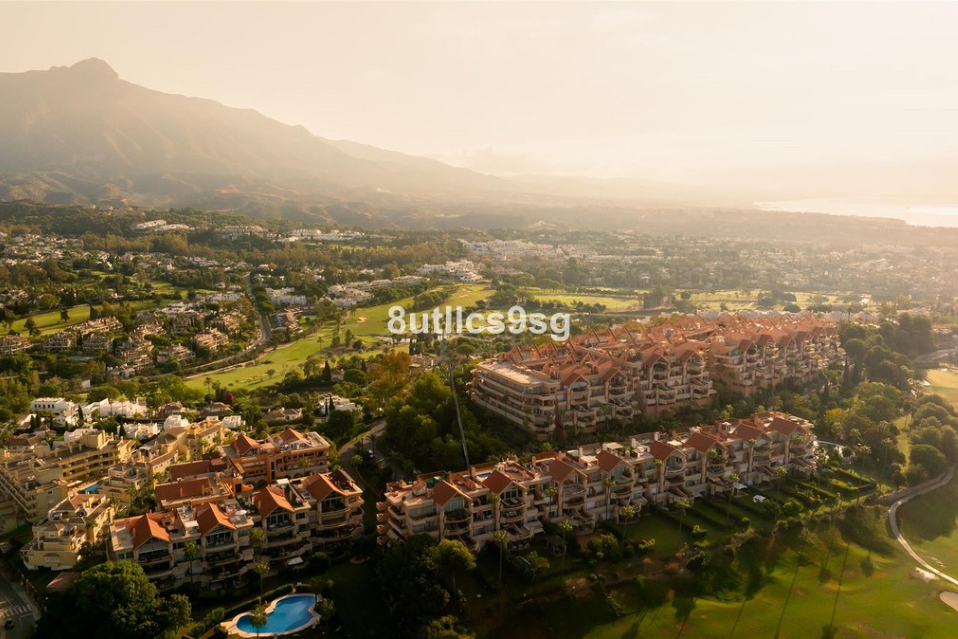Rynek wtórny - apartment - Marbella - Nueva Andalucía