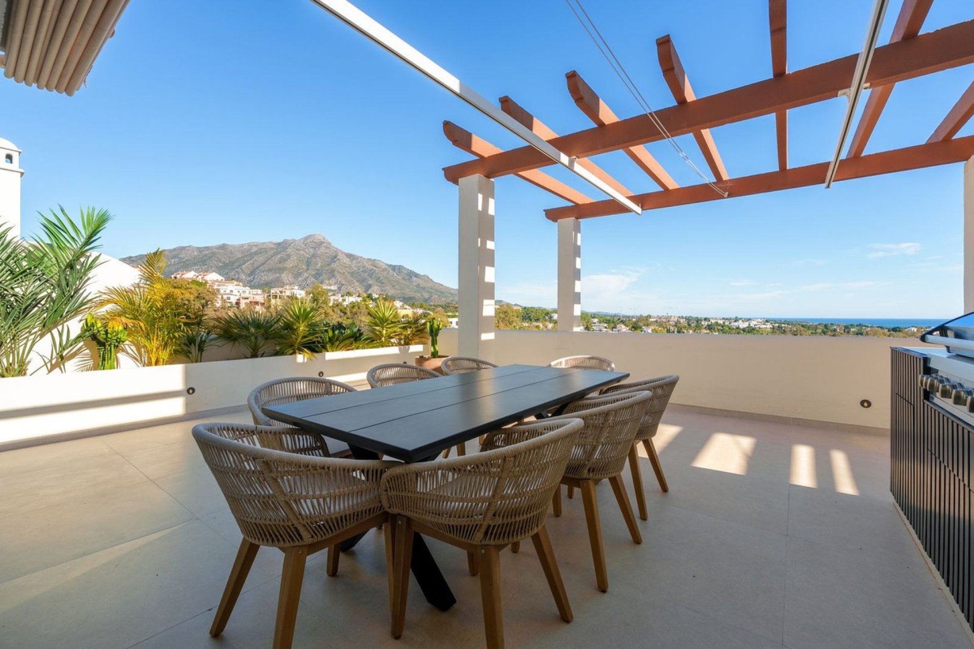 Rynek wtórny - apartment - Marbella - Nueva Andalucía