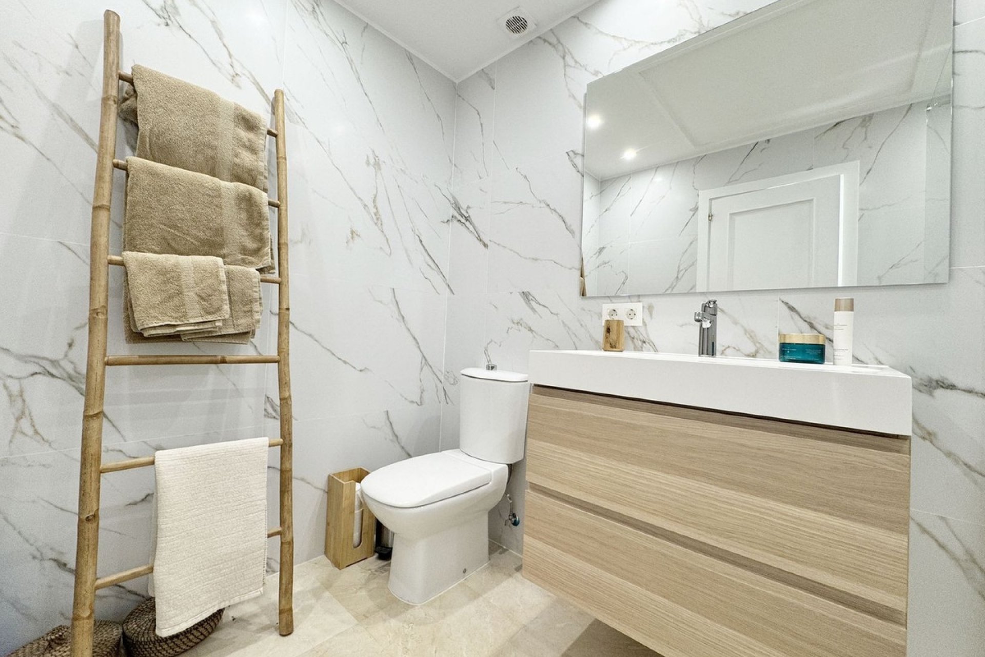 Rynek wtórny - apartment - Marbella - Nueva Andalucía