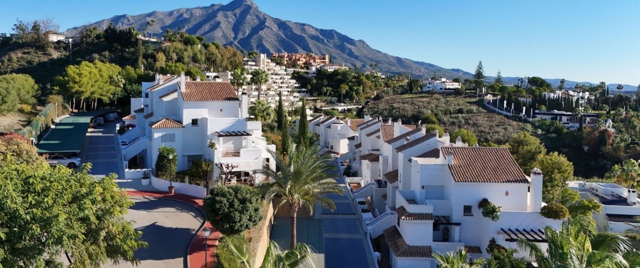 Rynek wtórny - apartment - Marbella - Nueva Andalucía